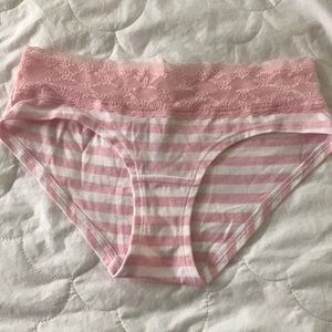 Victoria’s Secret Low Rise Hip Hugger Panties